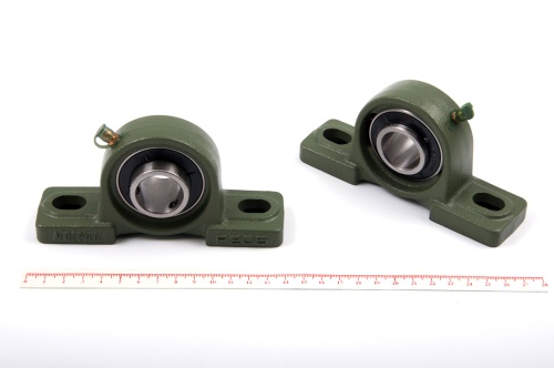 Подшипниковый узел 480205 (UCP 205) (е 105 мм)